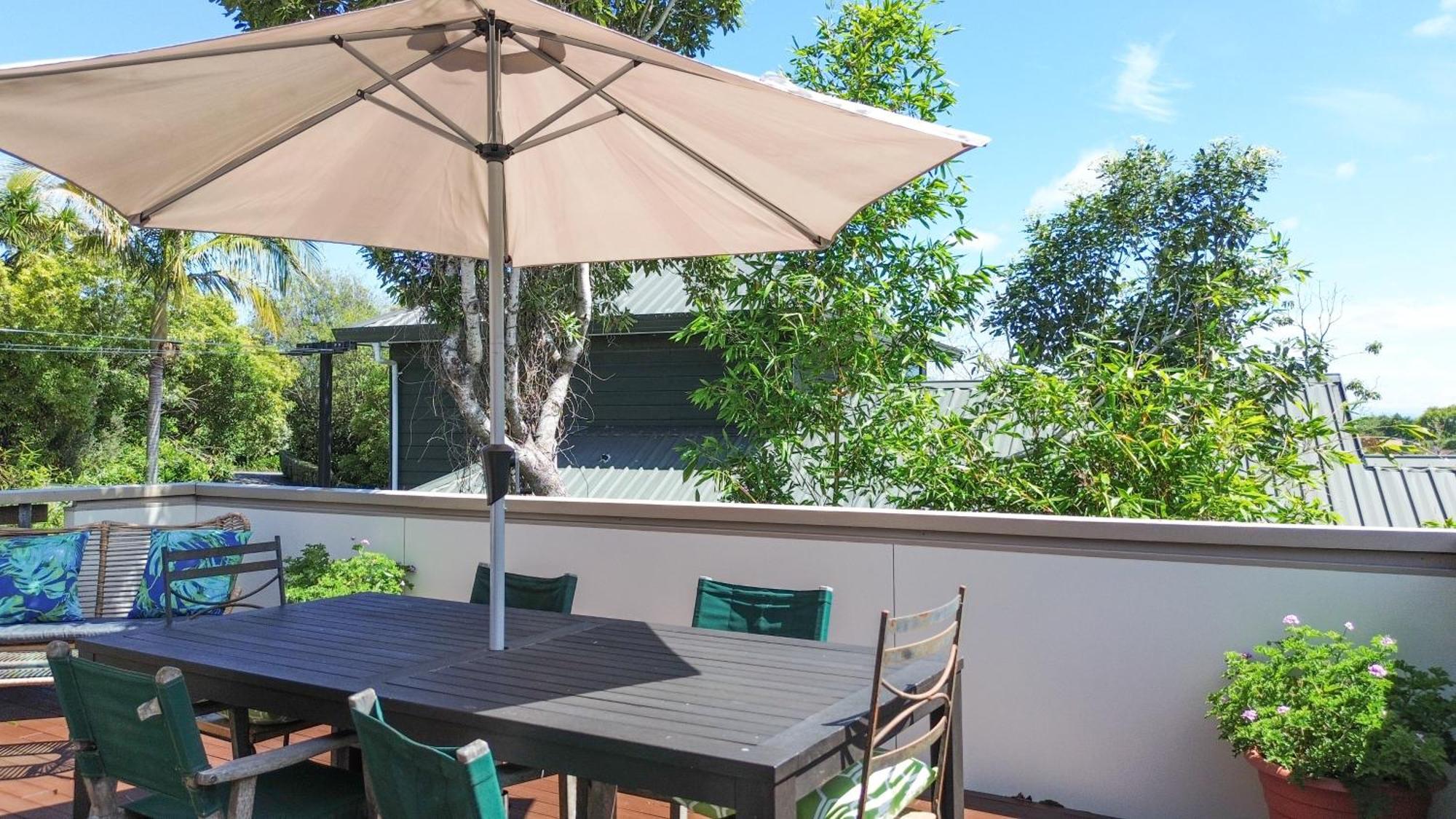 Large, Comfy, Stylish Apartment Havelock North Kültér fotó